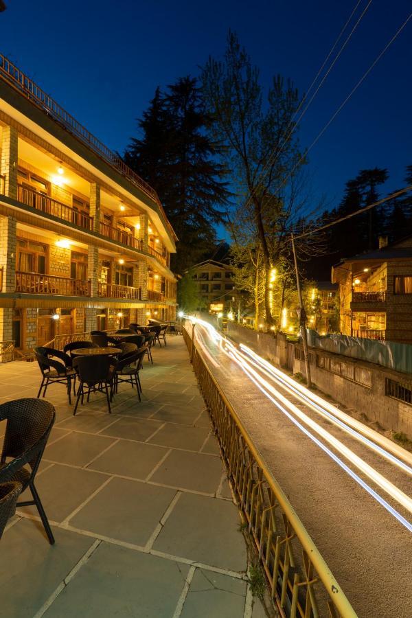 Holiday Home International -Vivaan Stays Manali  Ngoại thất bức ảnh