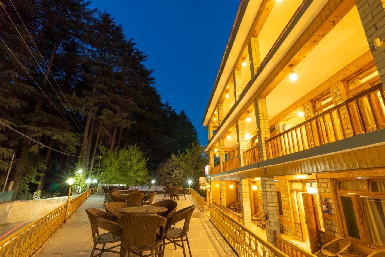 Holiday Home International -Vivaan Stays Manali  Ngoại thất bức ảnh