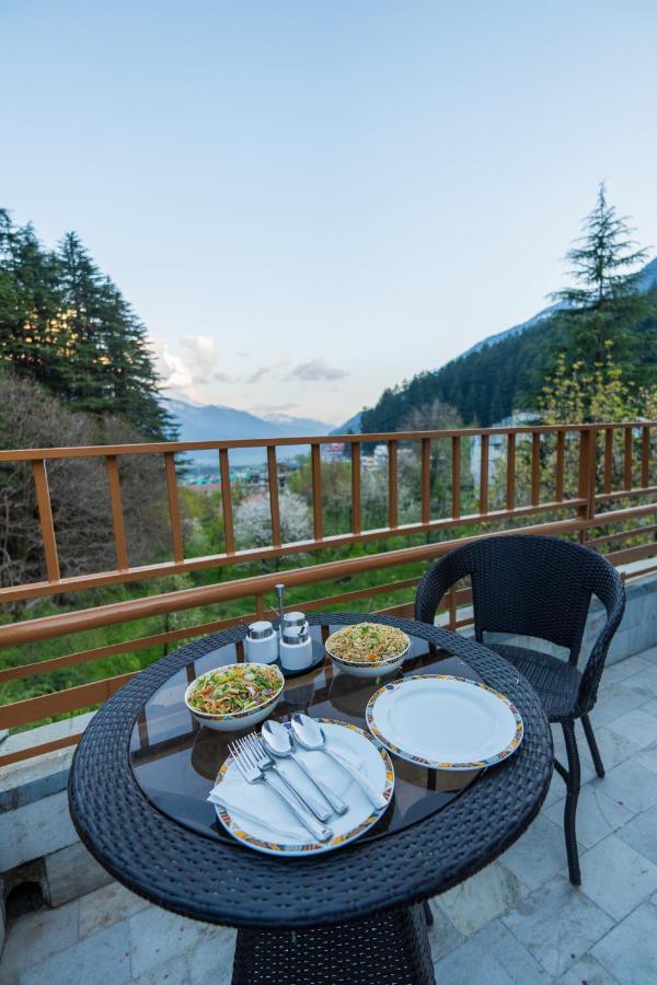 Holiday Home International -Vivaan Stays Manali  Ngoại thất bức ảnh